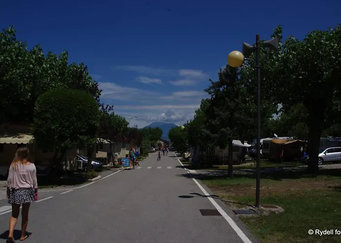 Wien Πεσκιέρα ντελ Γκάρντα